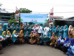 Ketua TP Posyandu Provinsi Banten Tinawati Andra Soni Gencarkan Transformasi New Posyandu di Tangerang Selatan