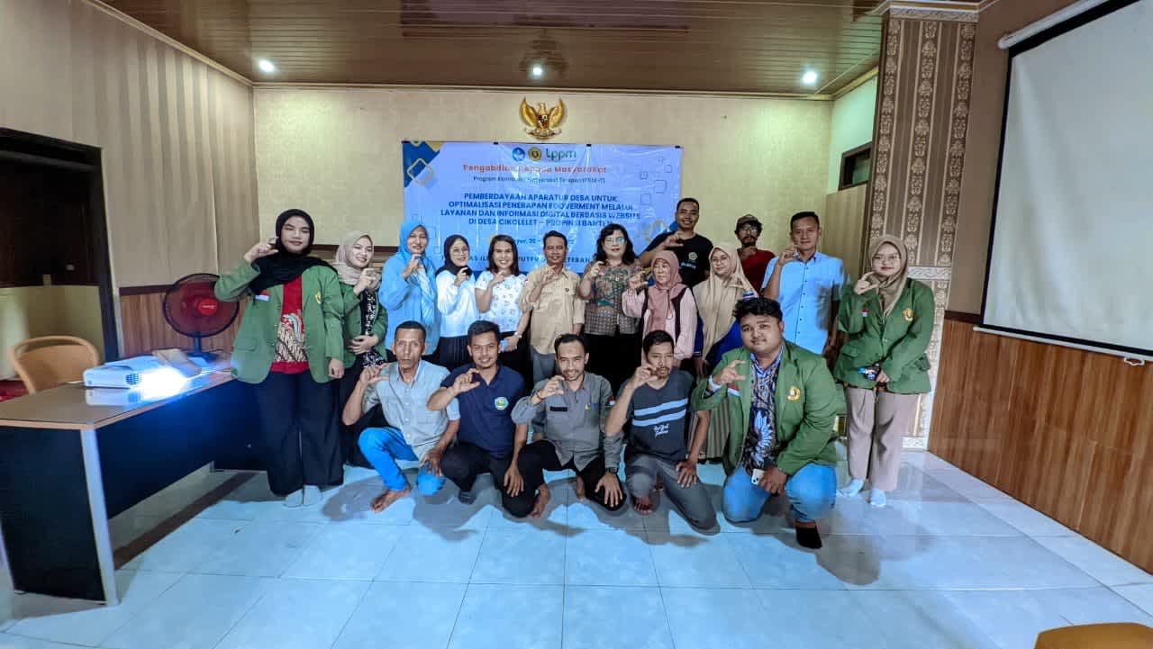 Pemberdayaan Aparatur Desa Untuk Optimalisasi Penerapan Egoverment Melalui Layanan Informasi Digital Berbasis WEBSITE