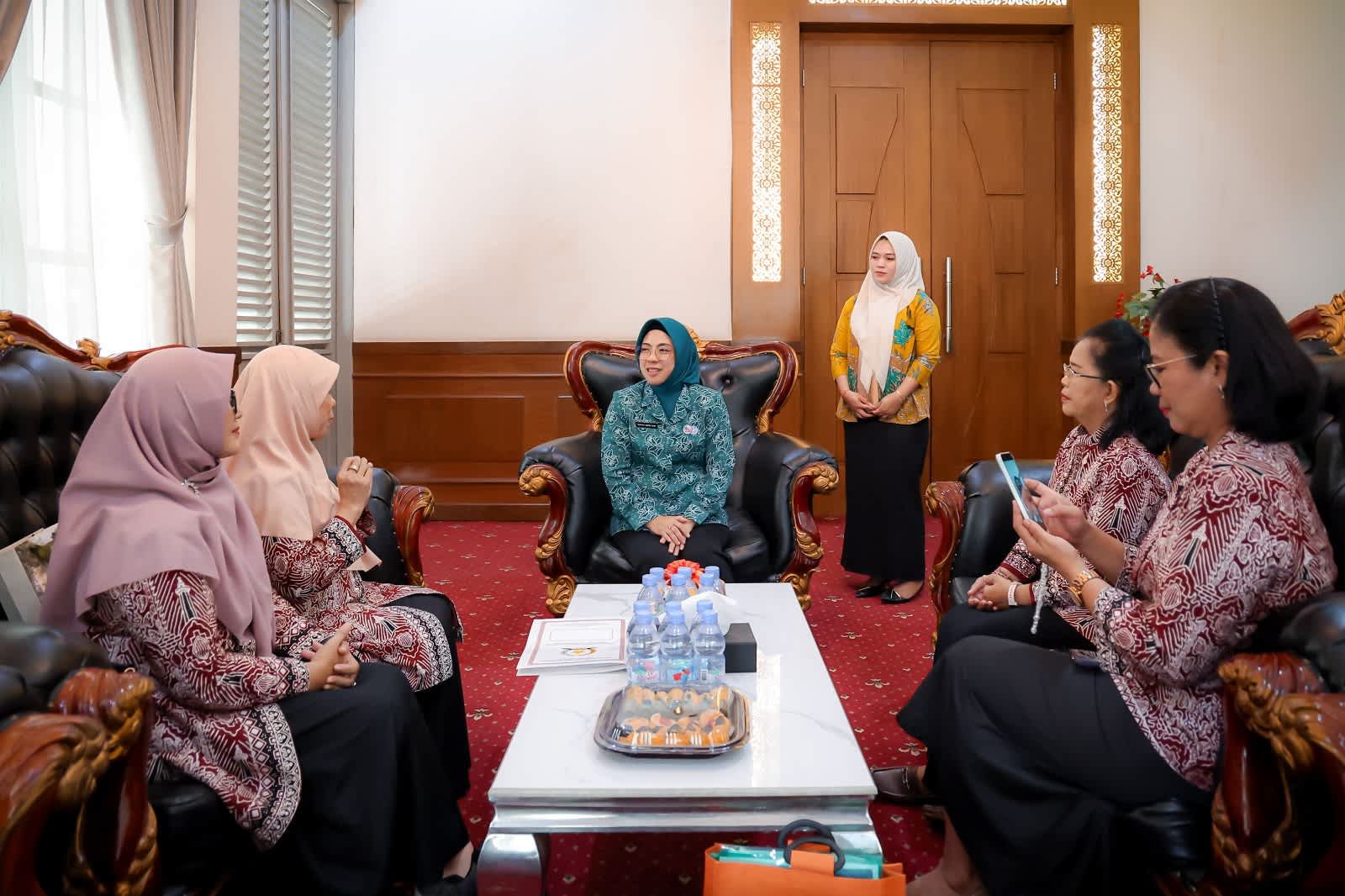 Ketua TP PKK Provinsi Banten Tinawati Andra Soni: Sikap Toleransi Dimulai Dari Keluarga