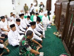 Rangkaian HUT Ke-25 Provinsi Banten, Gubernur Andra Soni Ziarah ke Makam Sultan Maulana Hasanuddin